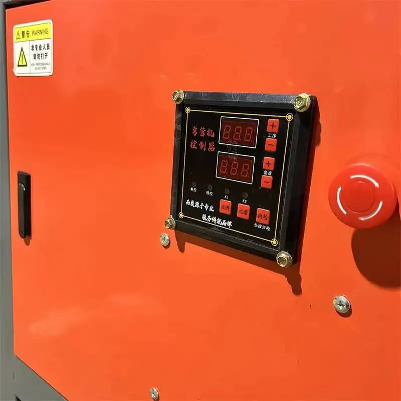 W pełni automatyczna platforma CNC do gięcia rur stalowych W pełni automatyczna hydrauliczna prasa krawędziowa