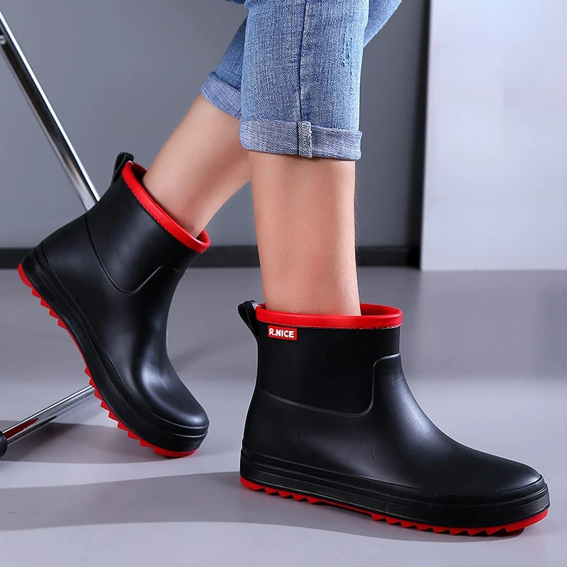 Bottes de pluie en caoutchouc imperméables pour femmes, chaussures de travail à la mode, cheville galoches de jardin