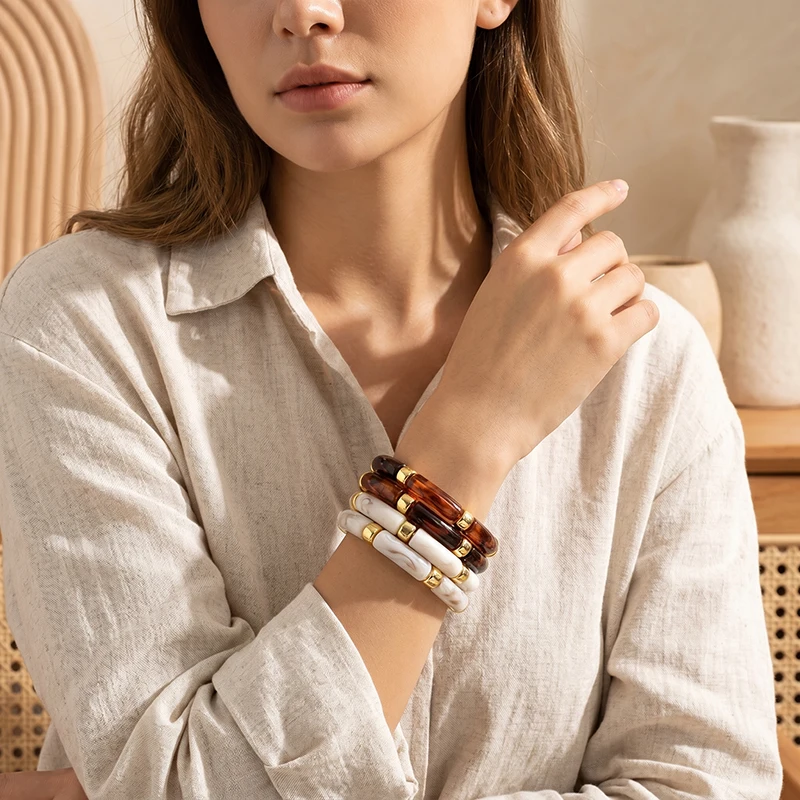 Amber Bamboo Joint Shaped Acrylic Elastic Bracelets Set for Women Fashion Simple Personality Resin Dyed Bracelets Retro Jewelry