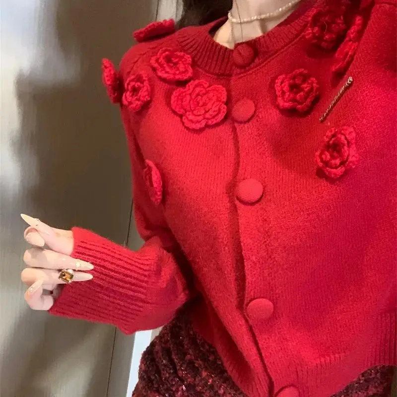 Sweet hot girl flower short cardigan sweater autumn and winter new high-end western style sweater long-sleeved jacket