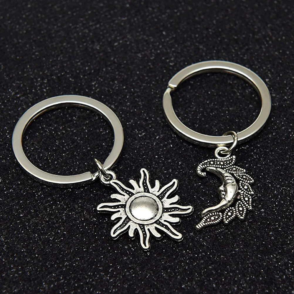 

1 Pair Moon and Sun Pendant Keychain Creative Key Rings for Lovers Friends Couple key rings for Valentines Day