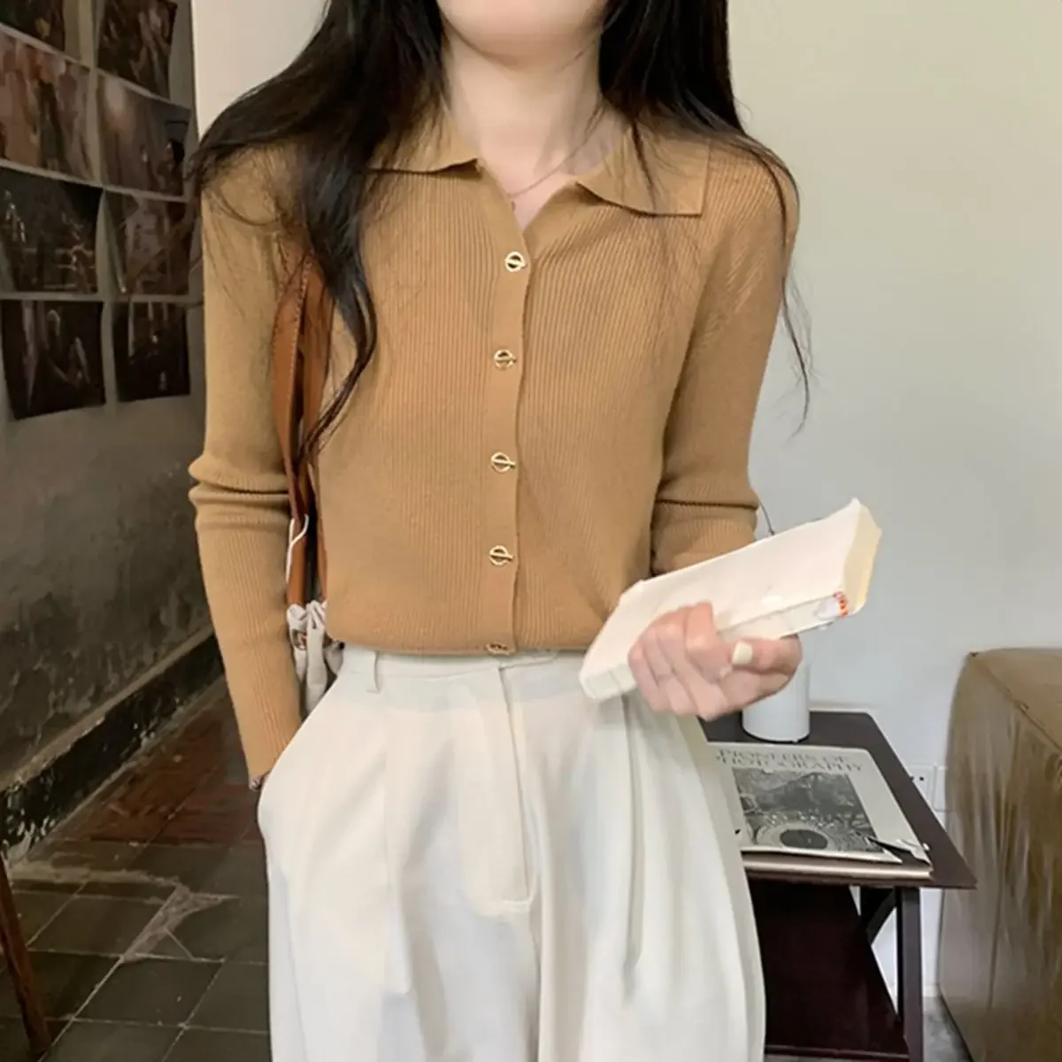 Versione coreana minimalista collo a Polo a maniche lunghe Cardigan in maglia per le donne autunno maglione sottile con scollo a v Top corto abbigliamento