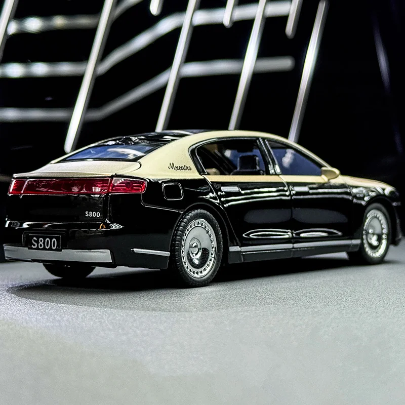 

1:32 MAEXTRO S800 Alloy Luxy Модель Литой под давлением Металл Новая энергия Автомобили Модель автомобиля Высокая имитация звука и света Детская игрушка в подарок