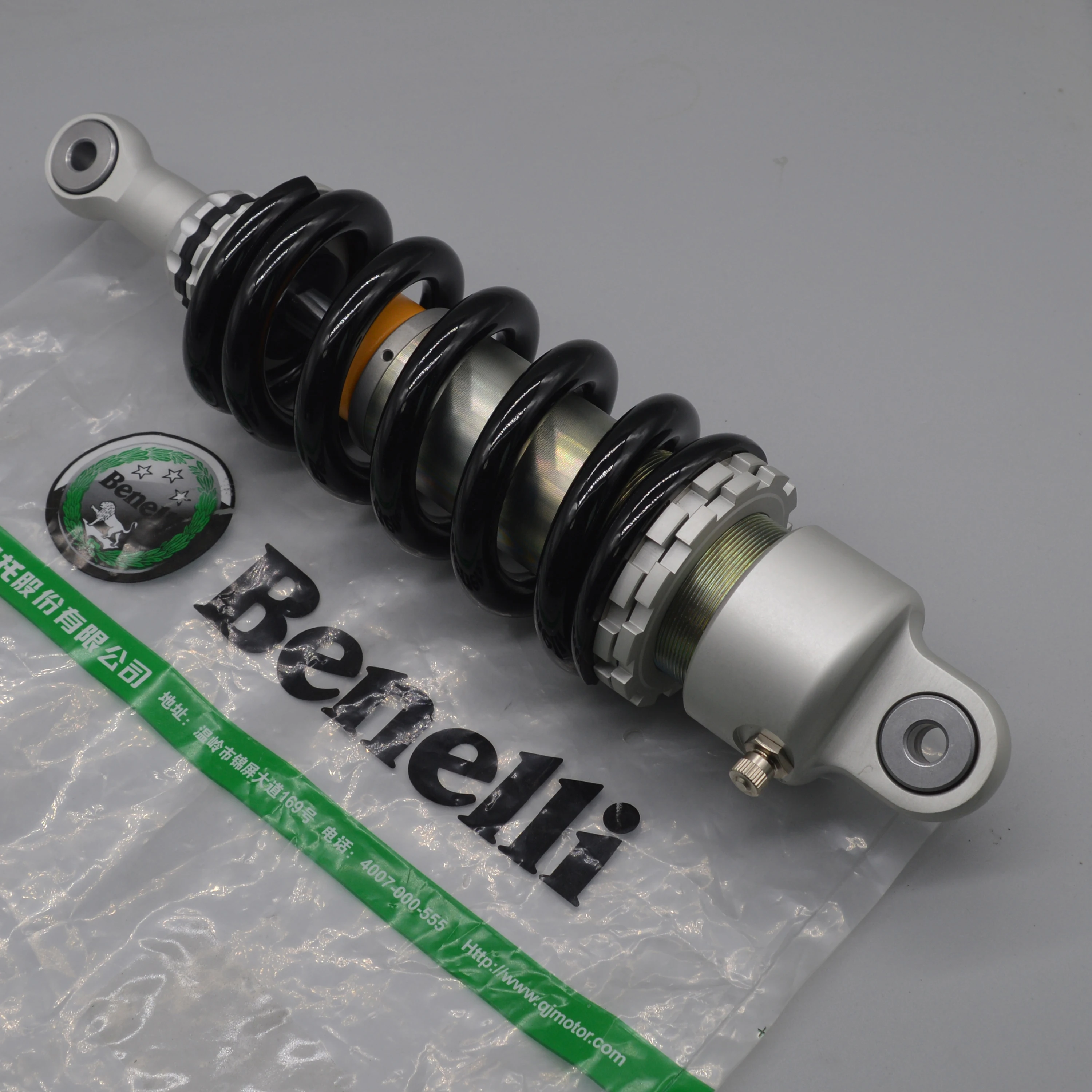 300cc Rear Shock Absorber Suspension for Benelli 302S 302R BN302 TNT300 TNT302 STELS 300 / BN TNT 300 302 302R