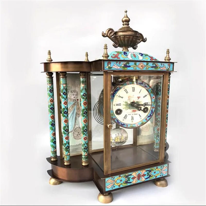 European style Western cloisonn é ancient clock, old-fashioned retro mechanical clock with upper strings, home creativity, livin