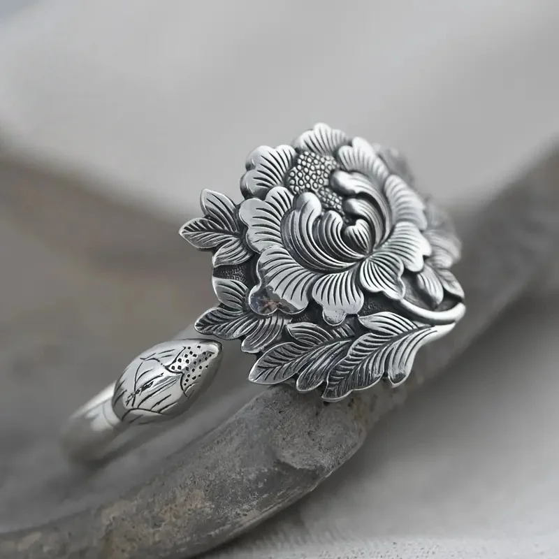 Bagues ajustables Huitan vintage à motif floral pour femme, couleur argent vieilli, bijoux rétro esthétiques pour le quotidien et les fêtes