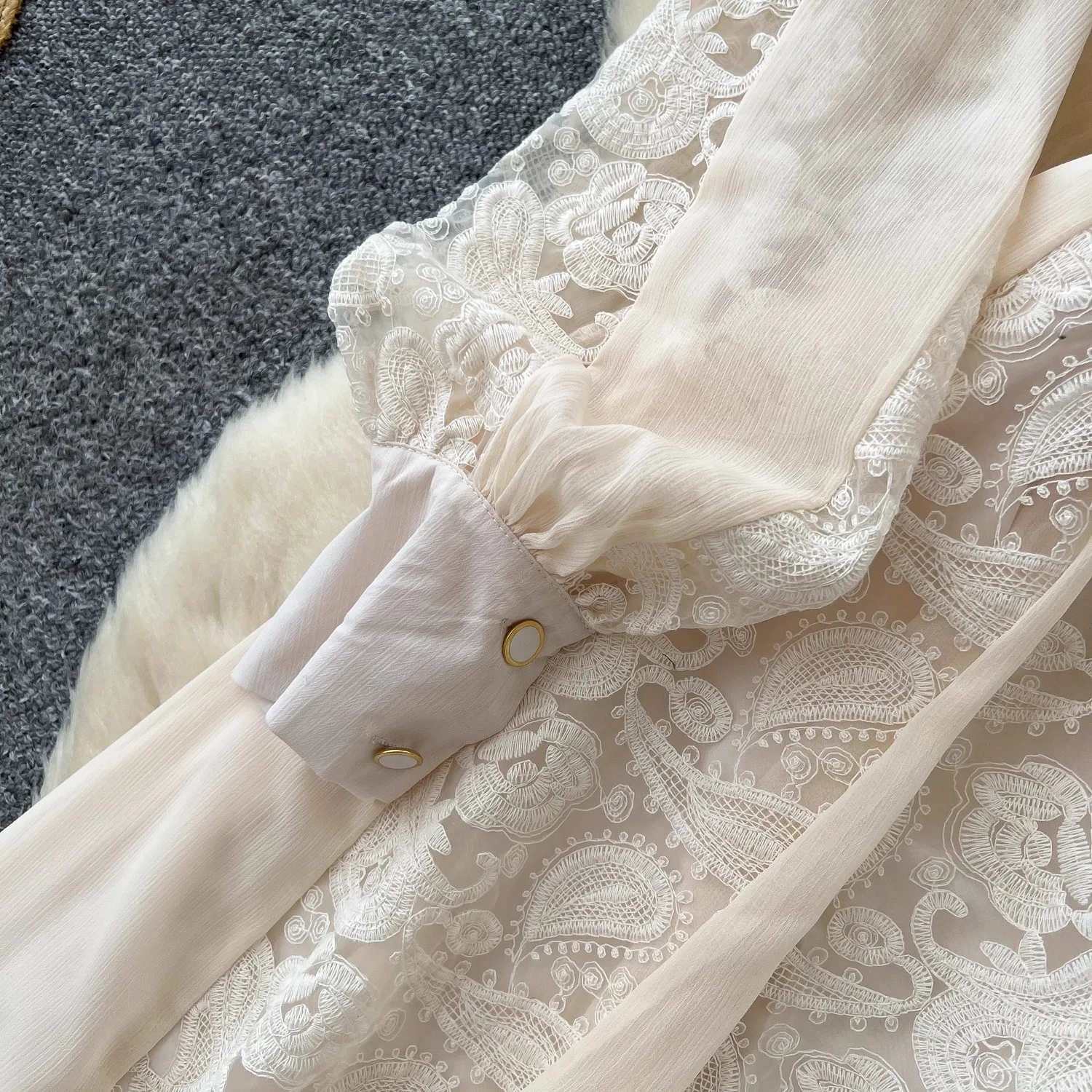 Herbst Aushöhlen Spitze Stickerei Splice Prom Party Kleid frauen Drehen Unten Neck Laterne Hülse Einreiher Elegante Vestidos