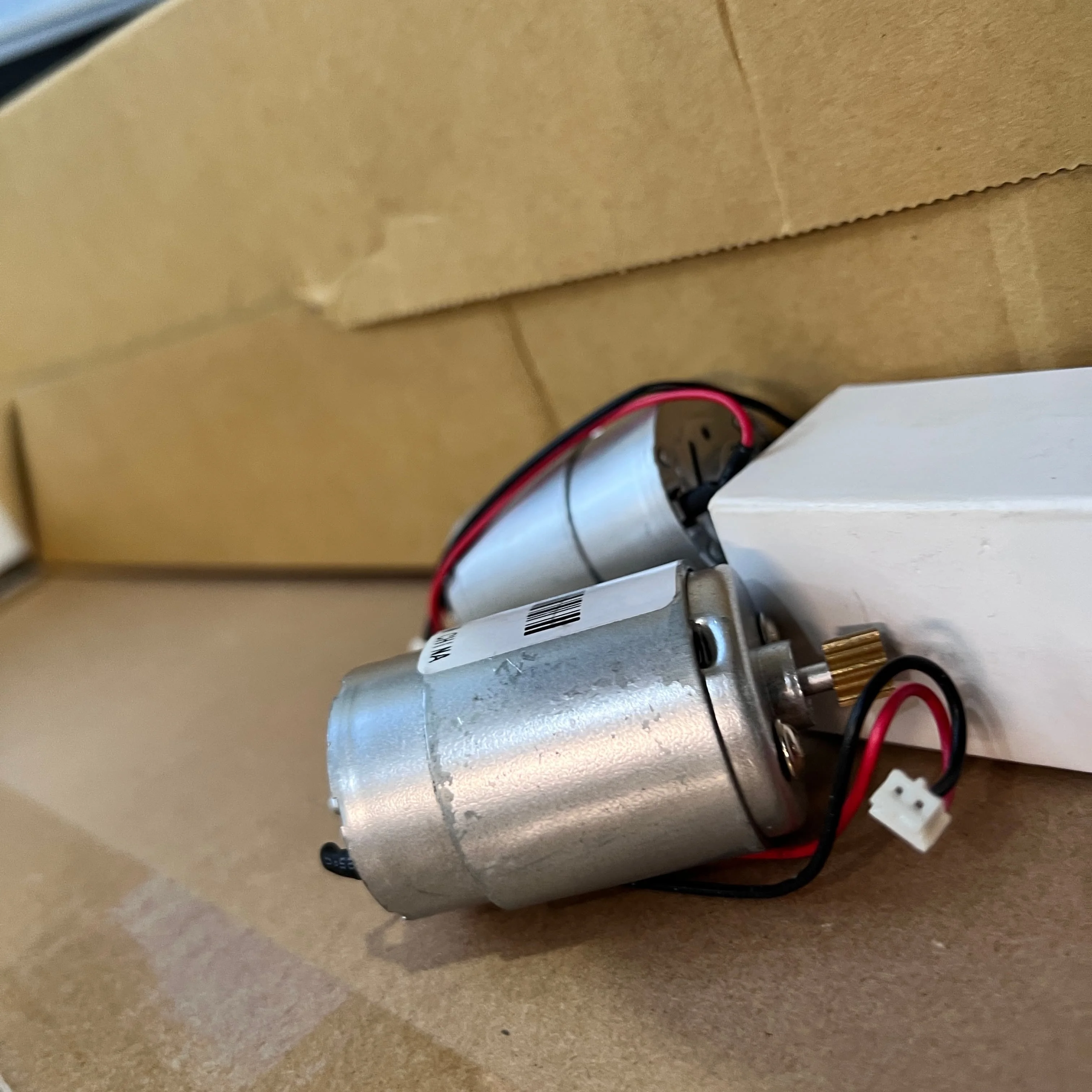 

1 шт. моторный чернильный насос DX2330 в сборе для использования в Ricoh DX 3440 3442 3443 3240 2330 2340 2430 2432 для Gestetner 6300 6301 6303 6143