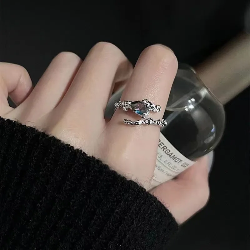 3 Stück/Set, unregelmäßiges Ring-Set in Silberfarbe mit Kristallen, Vintage-Zirkon-Edelstein, offener Ring für Damen, modischer Party-Schmuck, Accessoires. – Detail 8