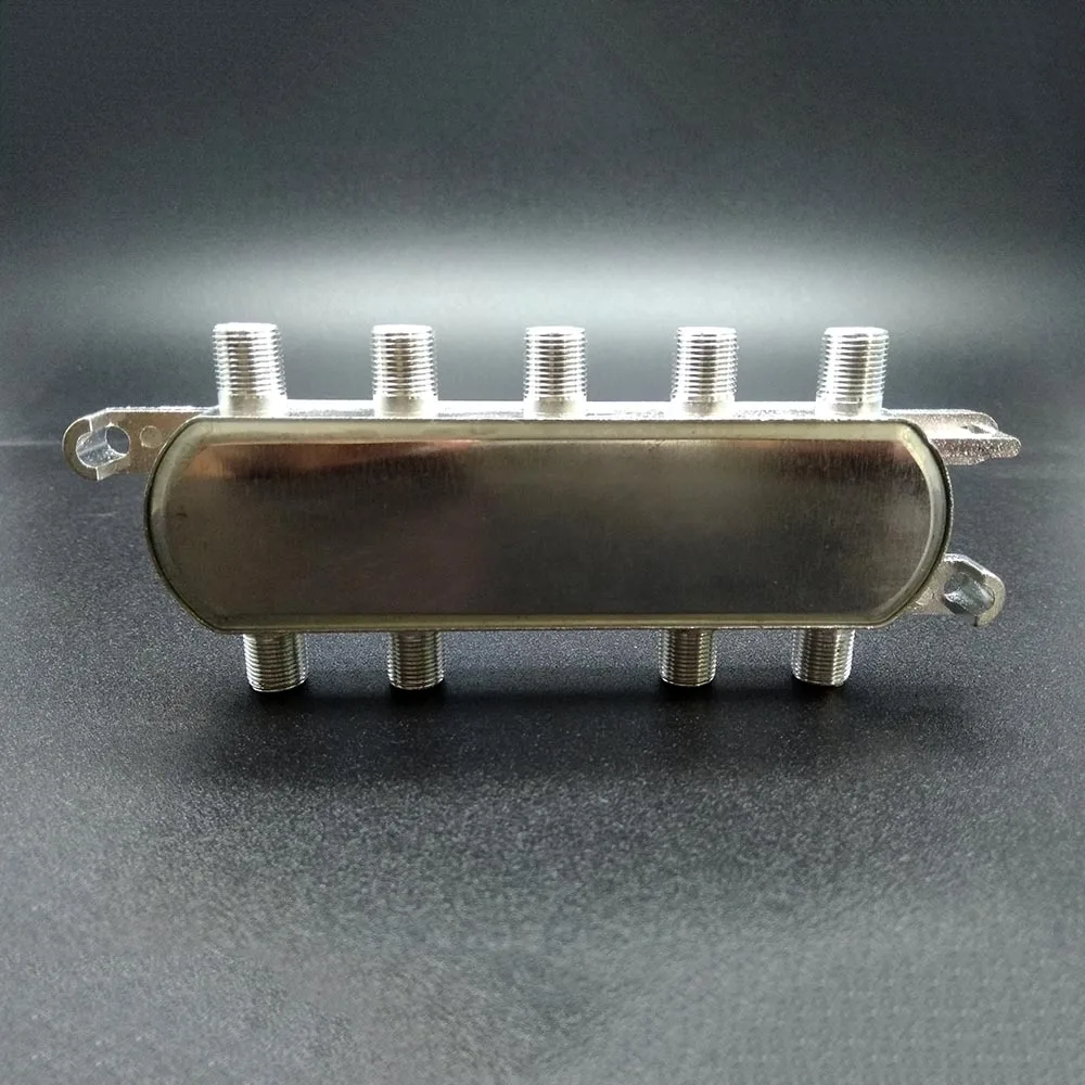 การสูญเสียการแทรกต่ำ 5-2400MHz สังกะสี 8-Way Satellite สัญญาณ Splitter ทีวีสัญญาณ Satellite TV เสาอากาศ RF COAXIAL CABLE Splitter