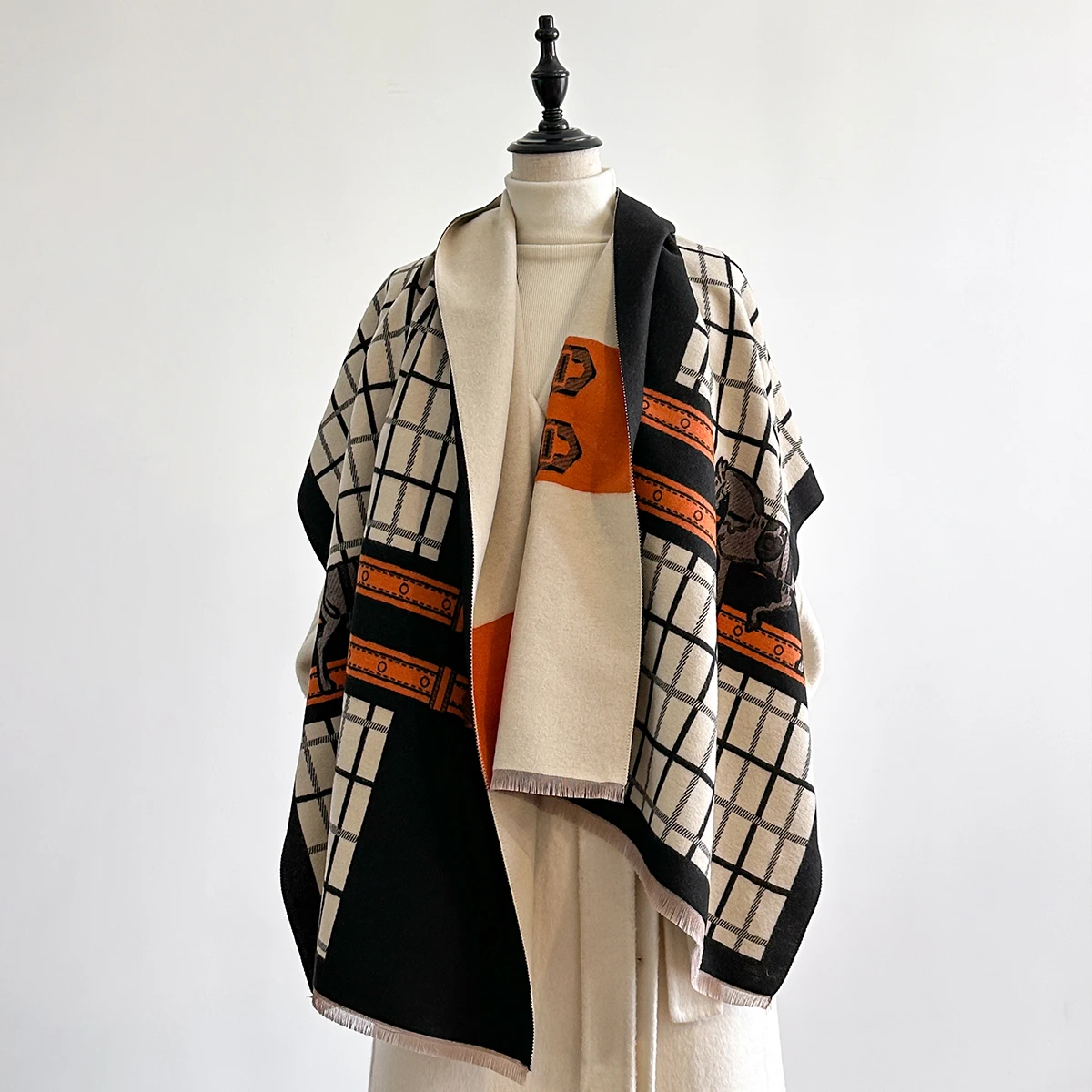 

Новый роскошный шарф с принтом лошади, женские зимние теплые шарфы из пашмины, двусторонние шали в клетку, женские толстые одеяла, платок 2025