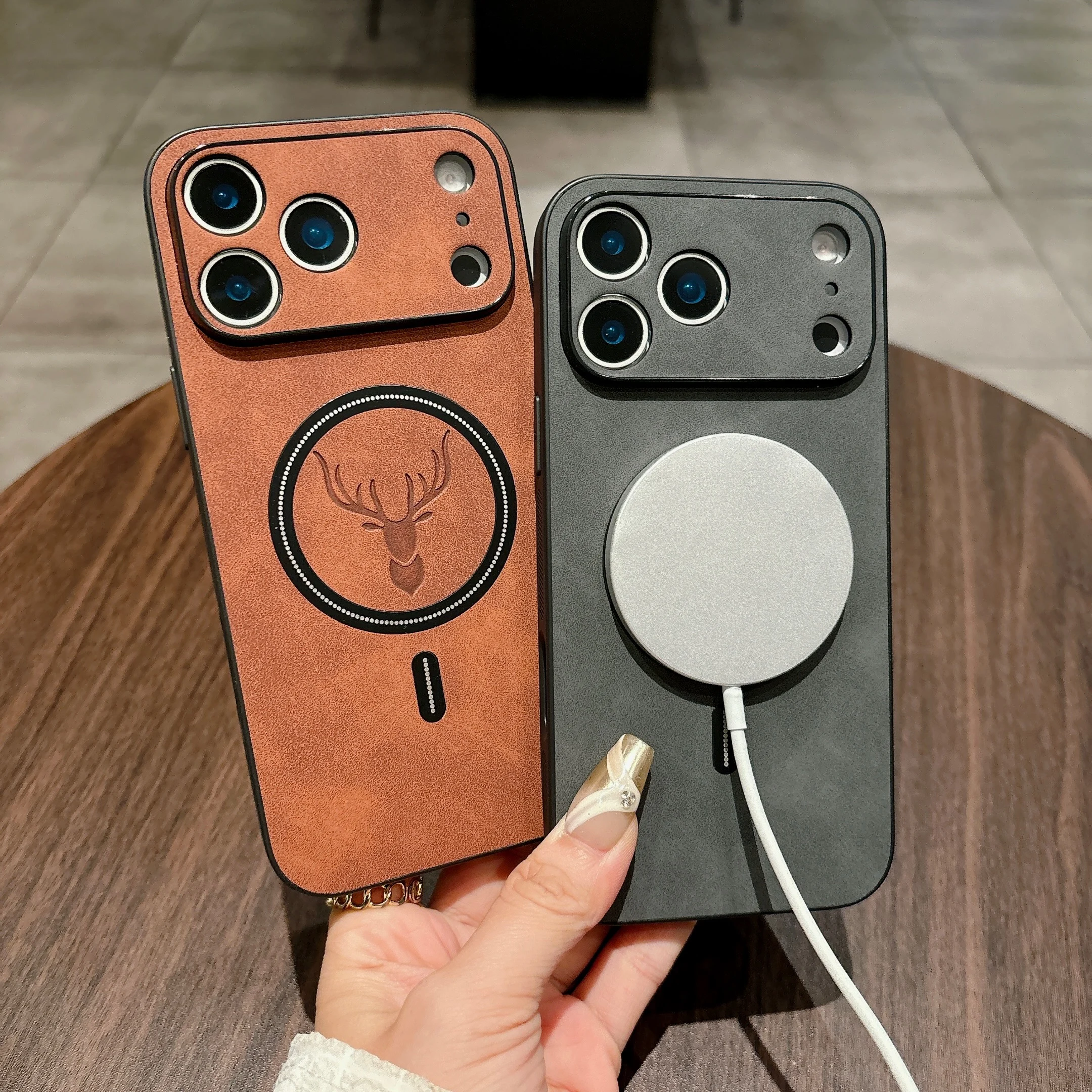 Für Magesafe Magnetische Leder Wireless Charge telefon fall für iphone 17 16 15 14 plus 13 12 11 pro max air deer kopf abdeckung funda