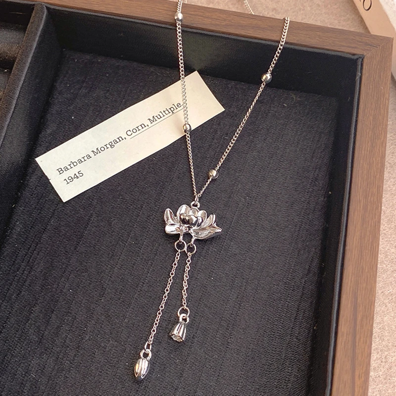 

New Fashion Lotus Pendant Tassels Necklace Clavicular Chain Women's Temperament Jewelry Ethnic Style Birthday Party Gift