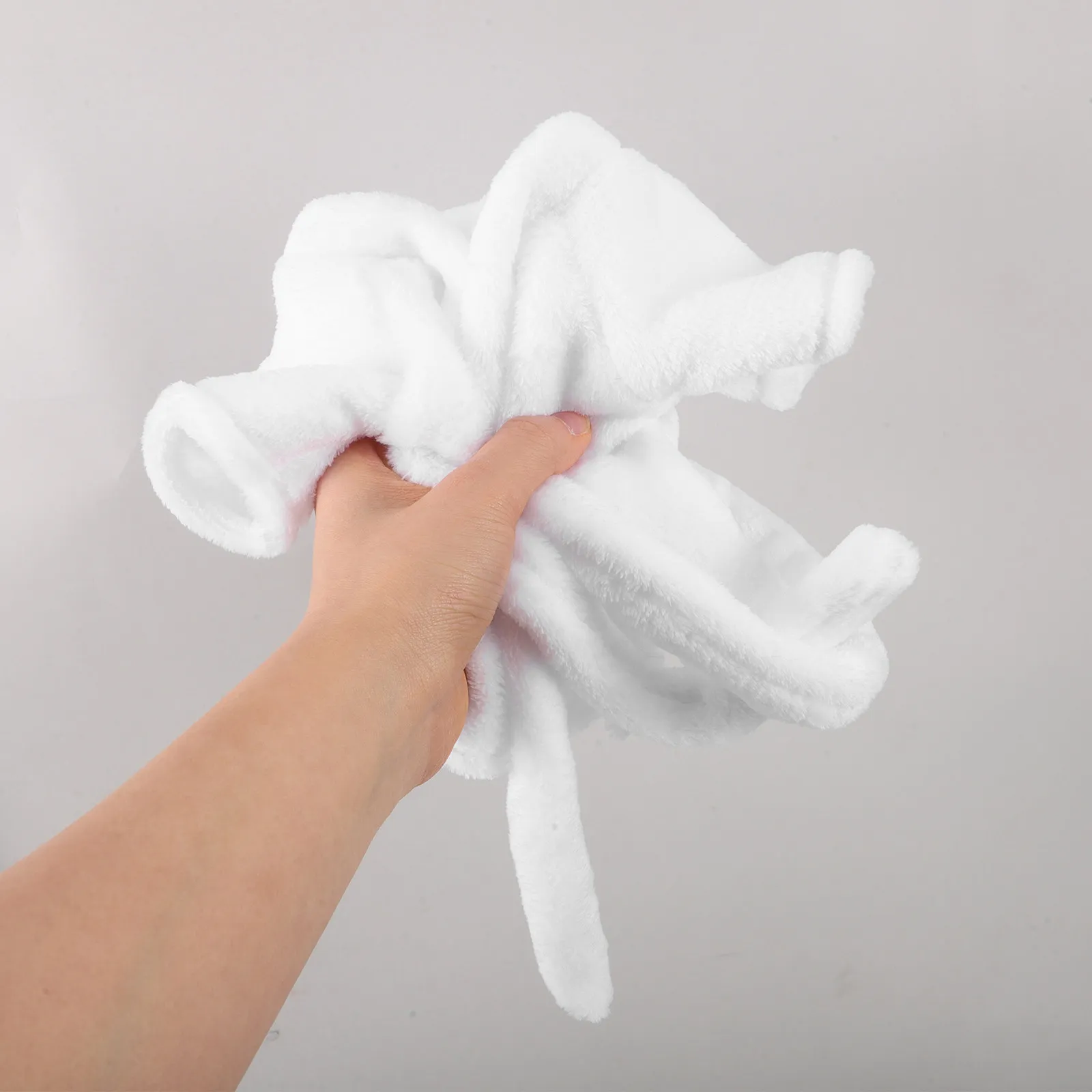 

1Set Winter Stuffed Animal Robe White Cotton Bath Dress Up Clothing for Bear Kindergarten Daycare Creative Play Comfort