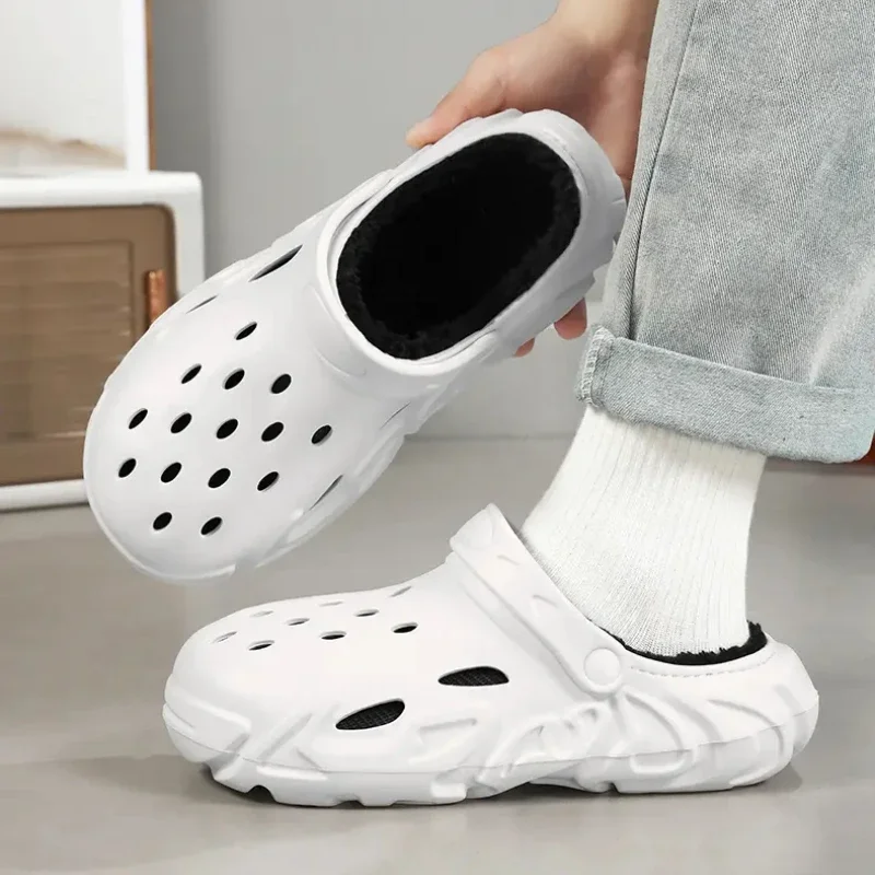 Zapatillas cálidas de invierno para hombre, zapatillas de felpa para mujer, pantuflas peludas cálidas para parejas, zuecos de piel para interiores, zapatos de algodón para el hogar, chanclas informales esponjosas