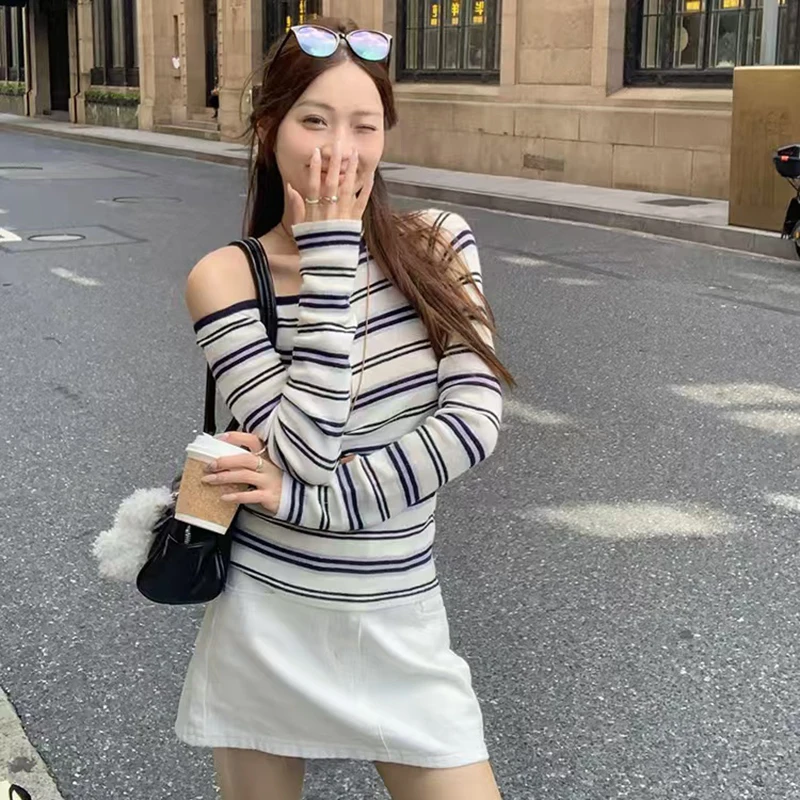 Fashion Skew Collar Striped T-Shirt Y2K Autumn Korean Lazy Style Long Sleeve Tops Female Elegant All-Match Slim Bottoming Tees