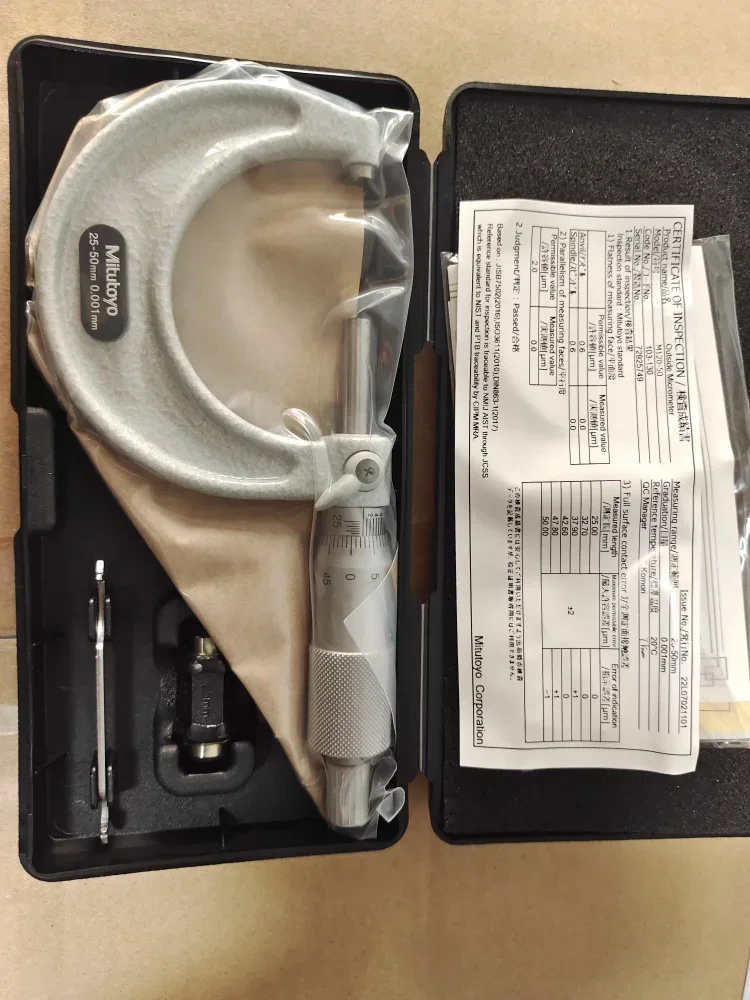 

Outside Micrometers，Range 0-25mm/25-50mm 103-129 M120-25 103-130 M120-50 Resolution 0.001mm，made in japan