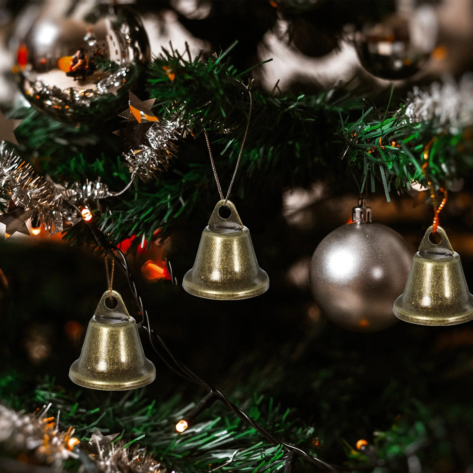 

20Pcs Iron Bell Charms DIY Hanging Bell Pendants Small Bells for Christmas Tree Party Festival Decoration Christmas Tree Bells