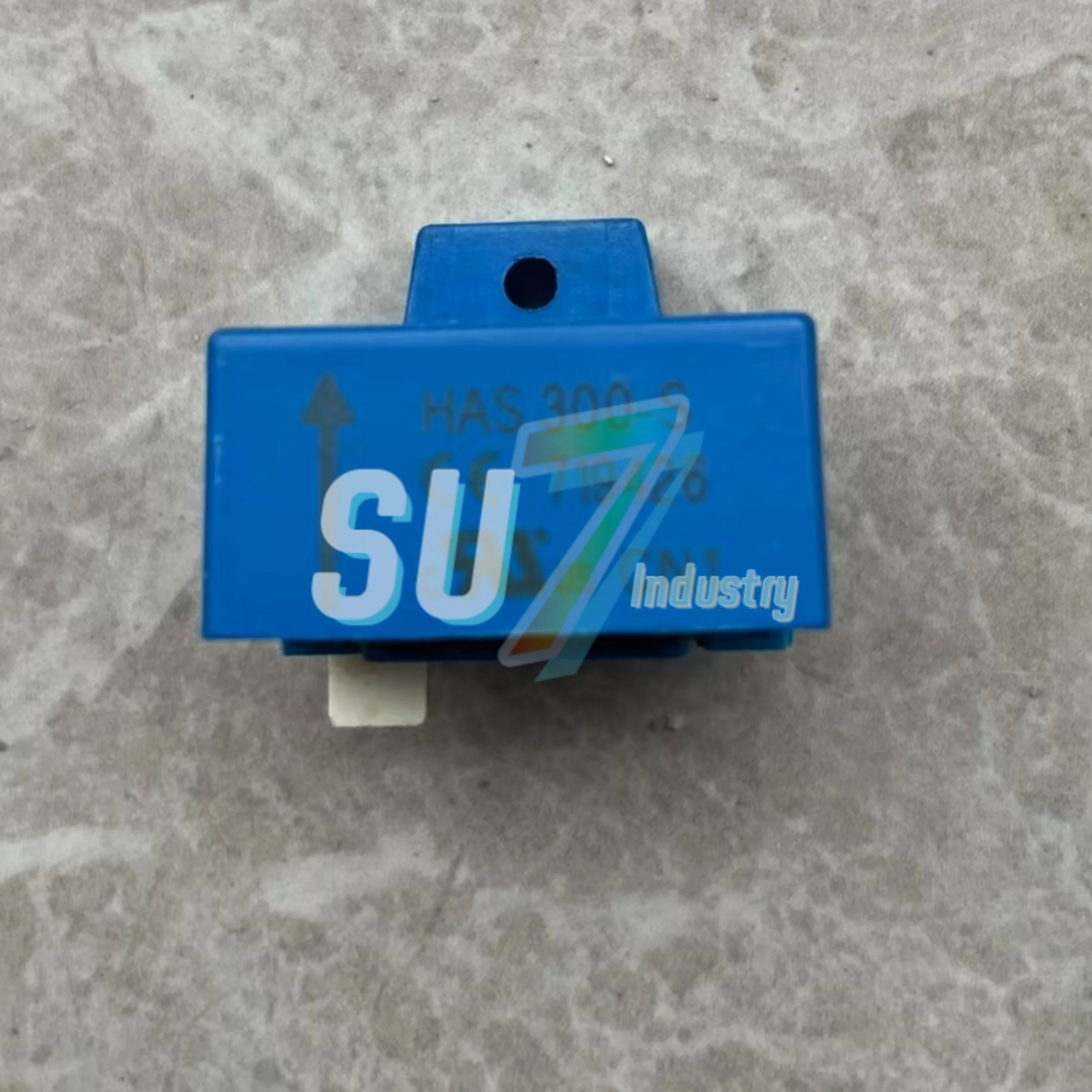 Nuevo en caja Transformador de corriente HAS300-S HTB50-P LTT88-S