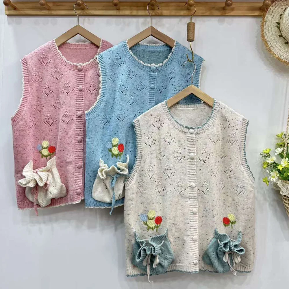 Japanese Mori Girl Vintage Embroidery Kawaii Sweater Vest Women Autumn Sleeveless Kintted Cardigan Loose Waistcoat Outwear