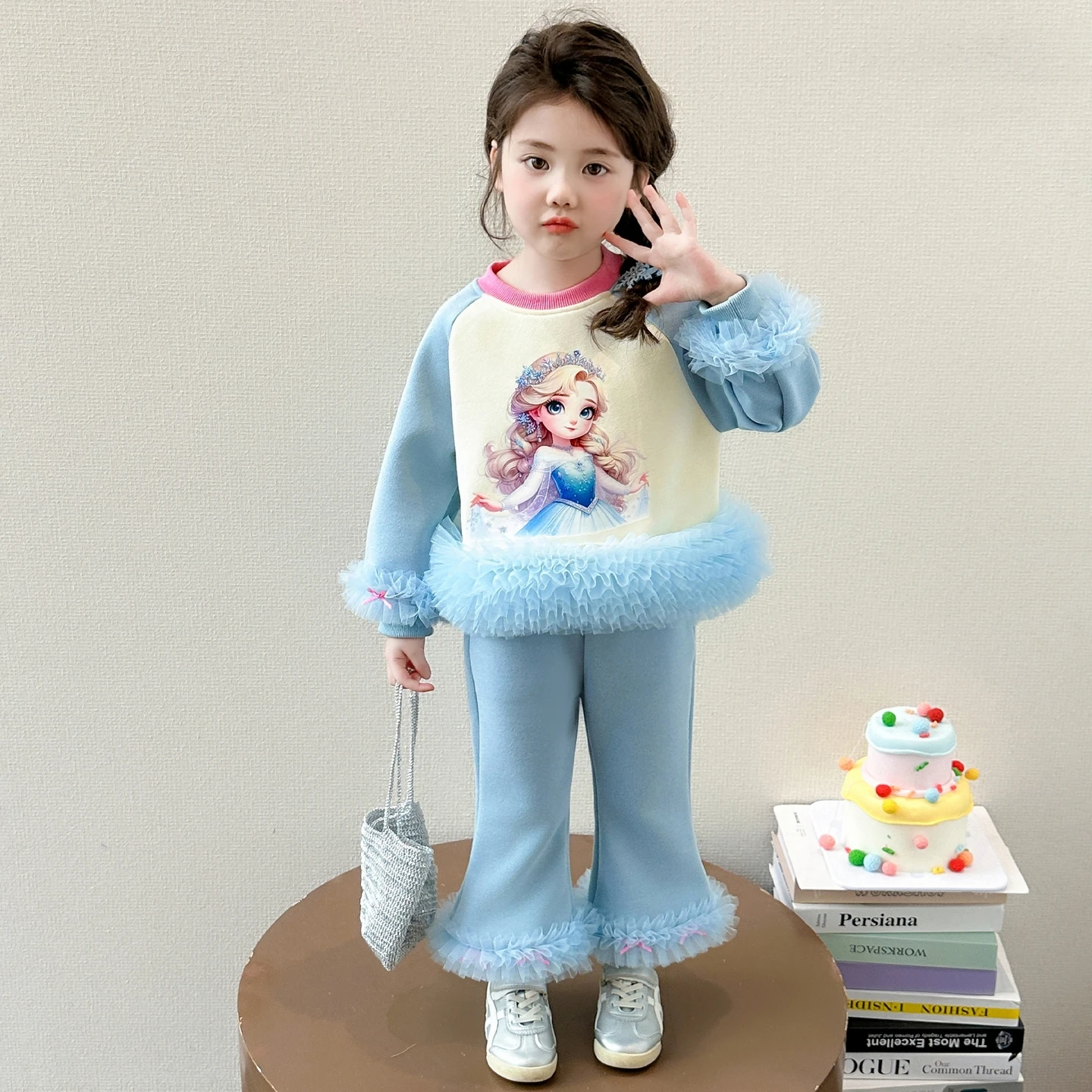 Girls long-sleeved suit spring and autumn new baby foreign sweater leggings children's two-piece set