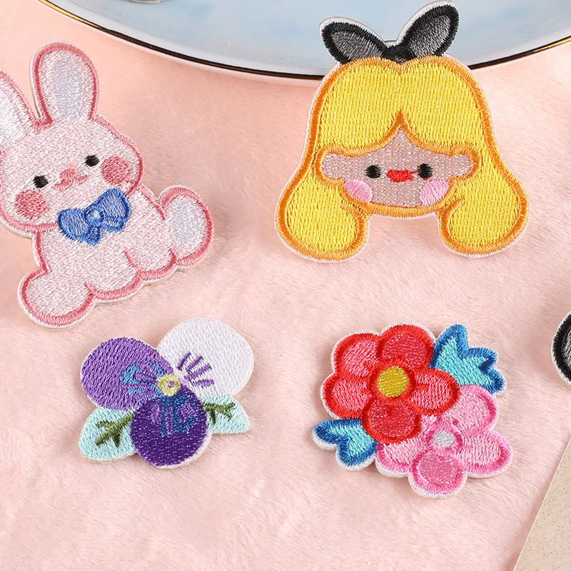 Animal Food Flower Embroidery Patch Paste Cloth Sticker Mobile Phone Clothing Backpack DIY Decoration Accessories Parches Sweing