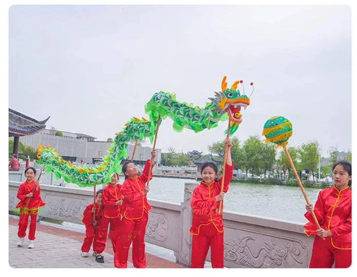 키즈 중국 드래곤 댄스 의상 5.5 m 실크 6 플레이어 크기 6 어린이 크리 에이 티브 게임 스포츠 장난감 이벤트 공원 무대 축제
