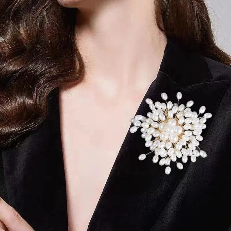 Thumbnail 2 - #78 Best Brooches to Buy In 2026