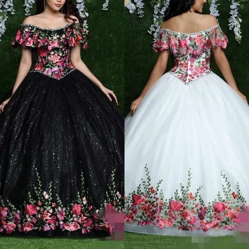 Customized Embroidery Quinceanera Dresses Off the Shoulder Custom Made Ball Gown Prom Dresses Special Occasion Party Wear