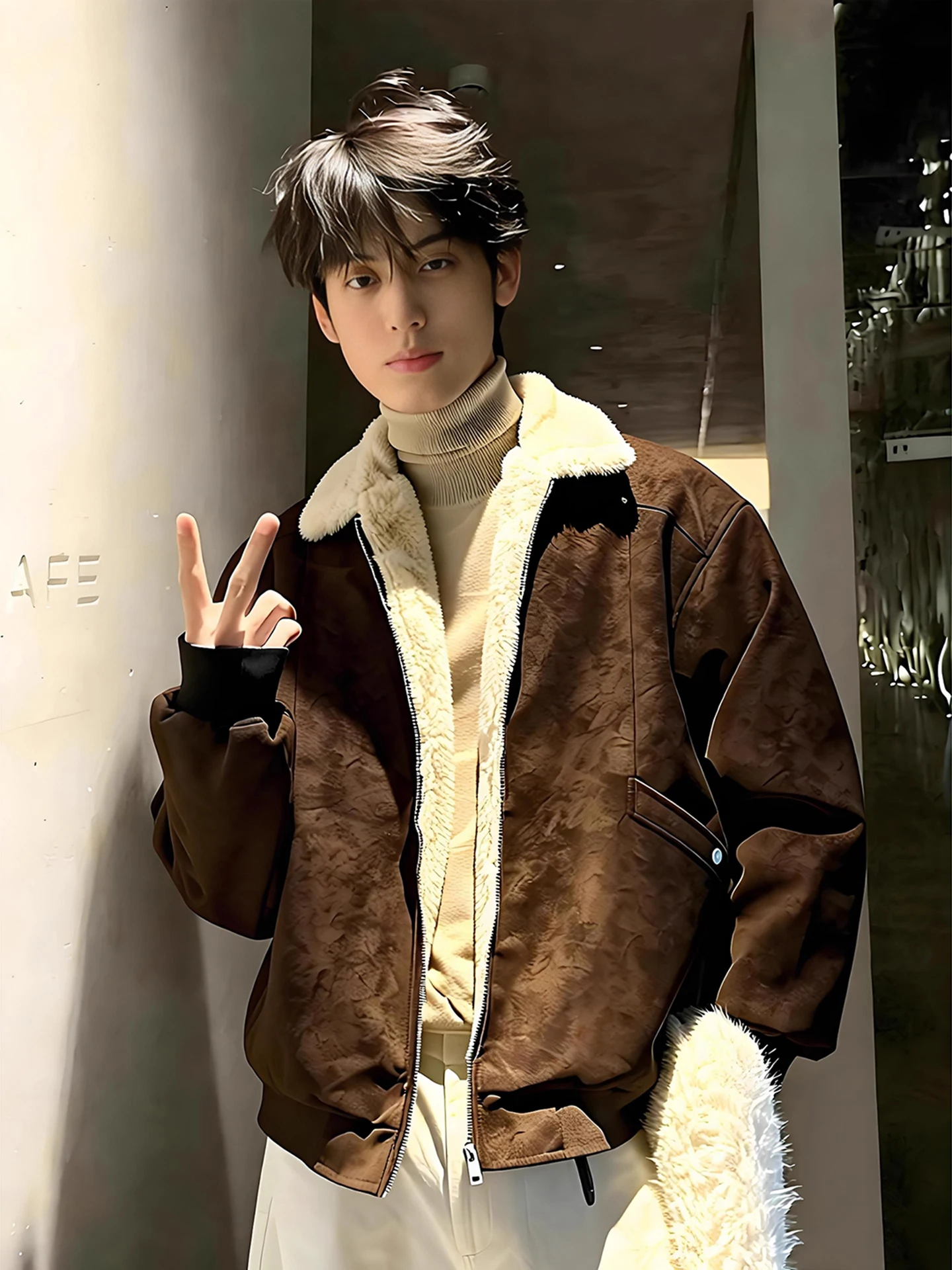 

Мужская зимняя утепленная куртка из искусственной кожи с эффектом овечьего вельвета, на хлопковой подкладке, с воротником-стойкой, теплая, для работы и повседневной носки, с длинными рукавами, на молнии