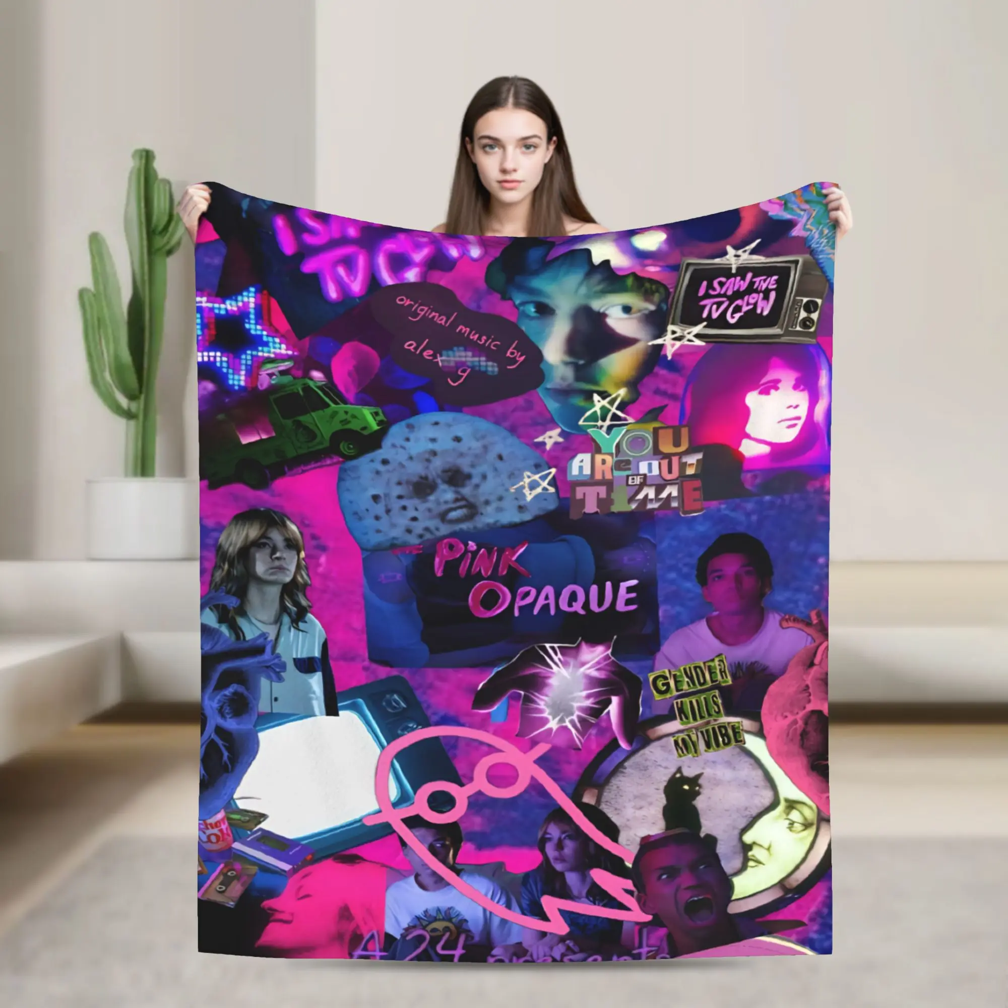 I Saw The TV Glow  Blankets Coral Fleece Plush  Cozy Ultra-Soft Throw Blankets for Bed Quilt