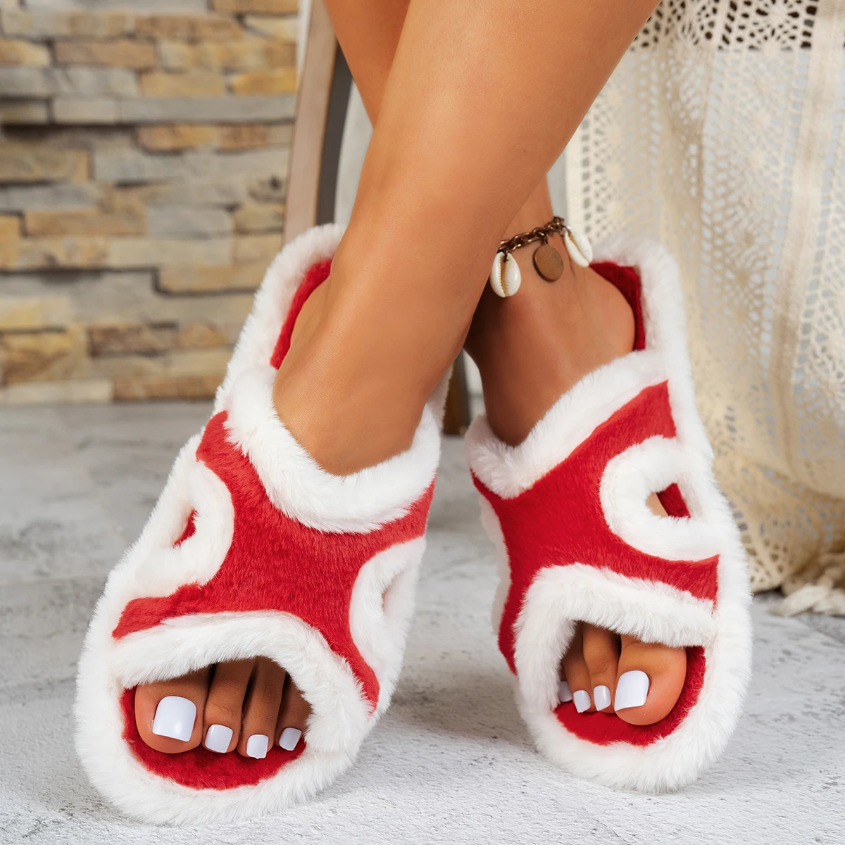 

Женские меховые тапочки, новинка 2023 года, легкие мягкие туфли на плоской подошве, женская осенне-зимняя домашняя модная обувь, домашние пушистые женские шлепанцы