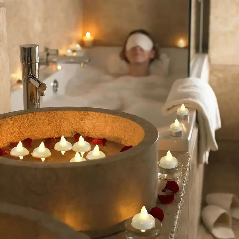 Wodoodporna bezpłomieniowa pływająca tealight LED zasilanie bateryjne aktywować wodę czujnik świeca ślub bożonarodzeniowy basen dekoracja-bursztyn