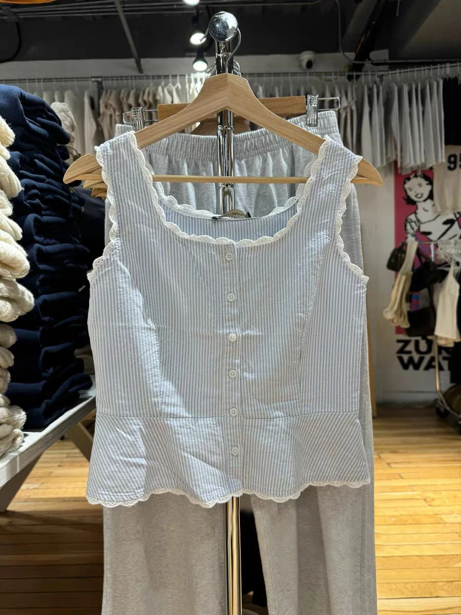 الدانتيل تقليم الأزرق مخطط تانك القمم المرأة الصيف واحدة الصدر ساحة طوق بروتيل الحلو عادية بسيطة أكمام المحاصيل القمم Y2k