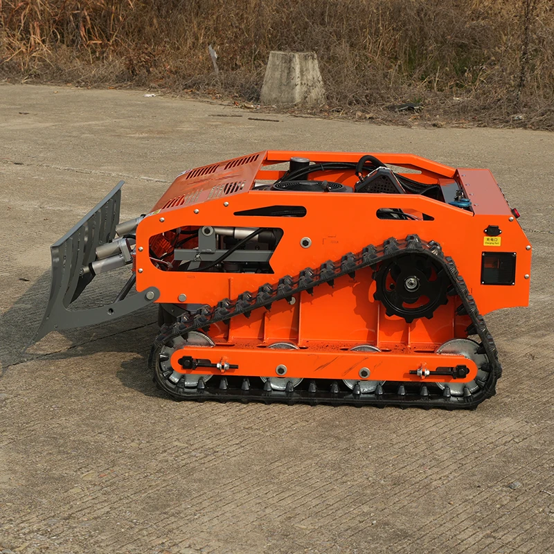 Heavy Duty Remote Control Tracked lawn mower 800mm Cutting Width lawn mower Commercial Grade All Terrain lawn mower