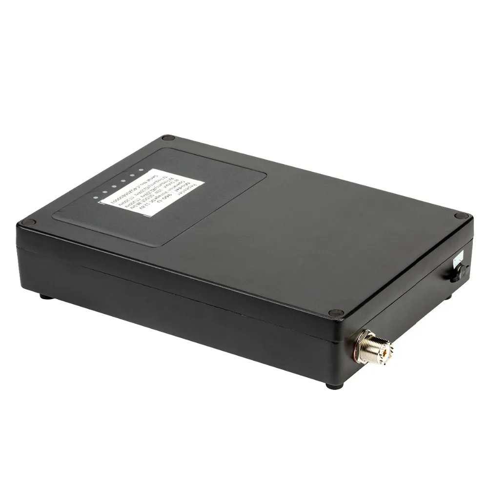 Customized Full Duplex Analog Portable Repeater 10W Two Way Radio Repeater  UHF Power Amplifier Power Divider