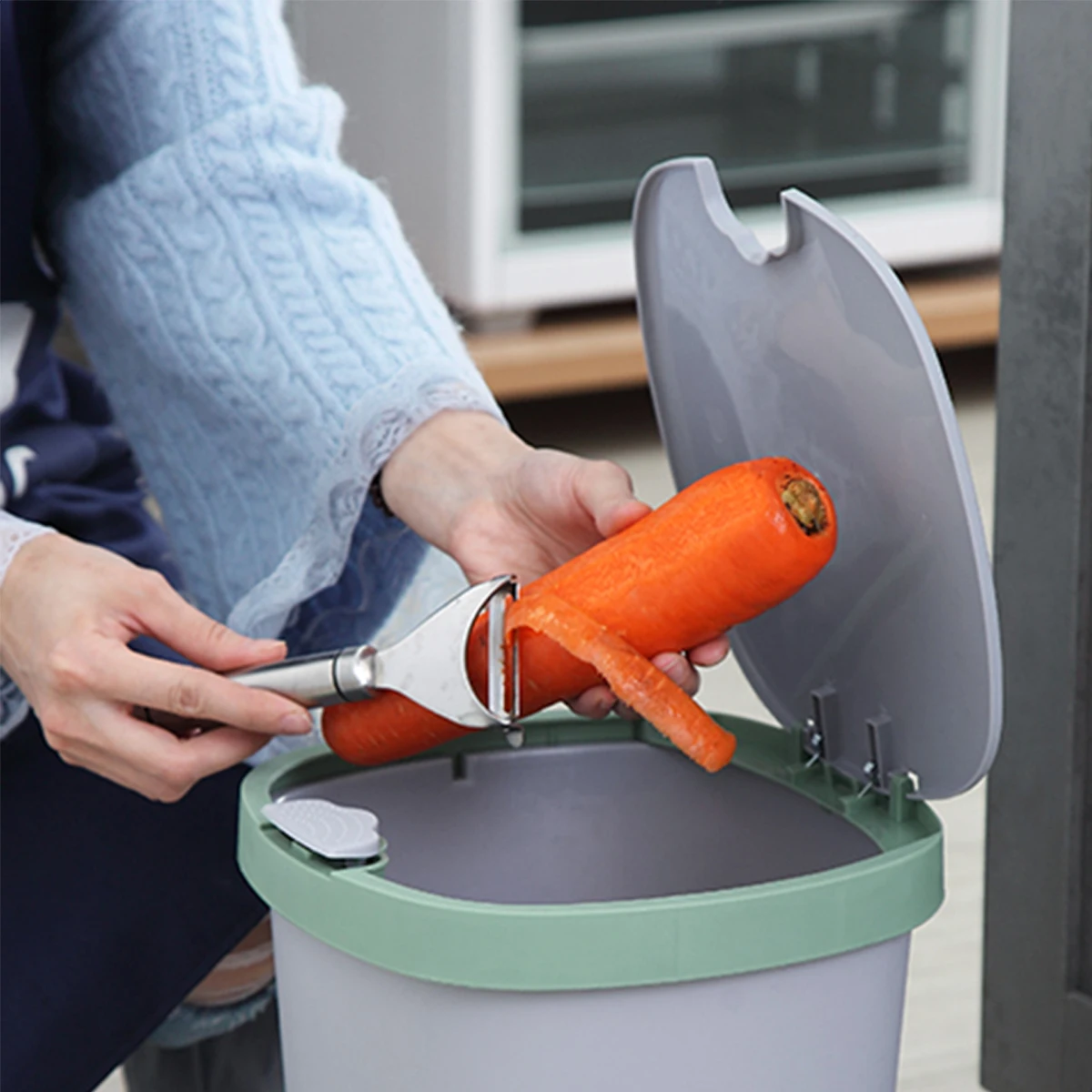

Flip Trash Can Garbage Lid Tall Kitchen Covered with Recycle Bin Mini Cute Intelligent