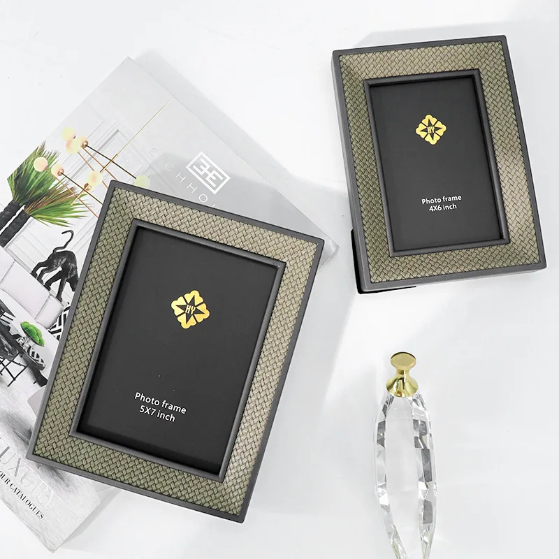 

Modern Simple Creative Leather Picture Frame Table Tabletop Bedroom Model Room Model Room Metal Decoration Leather Frame