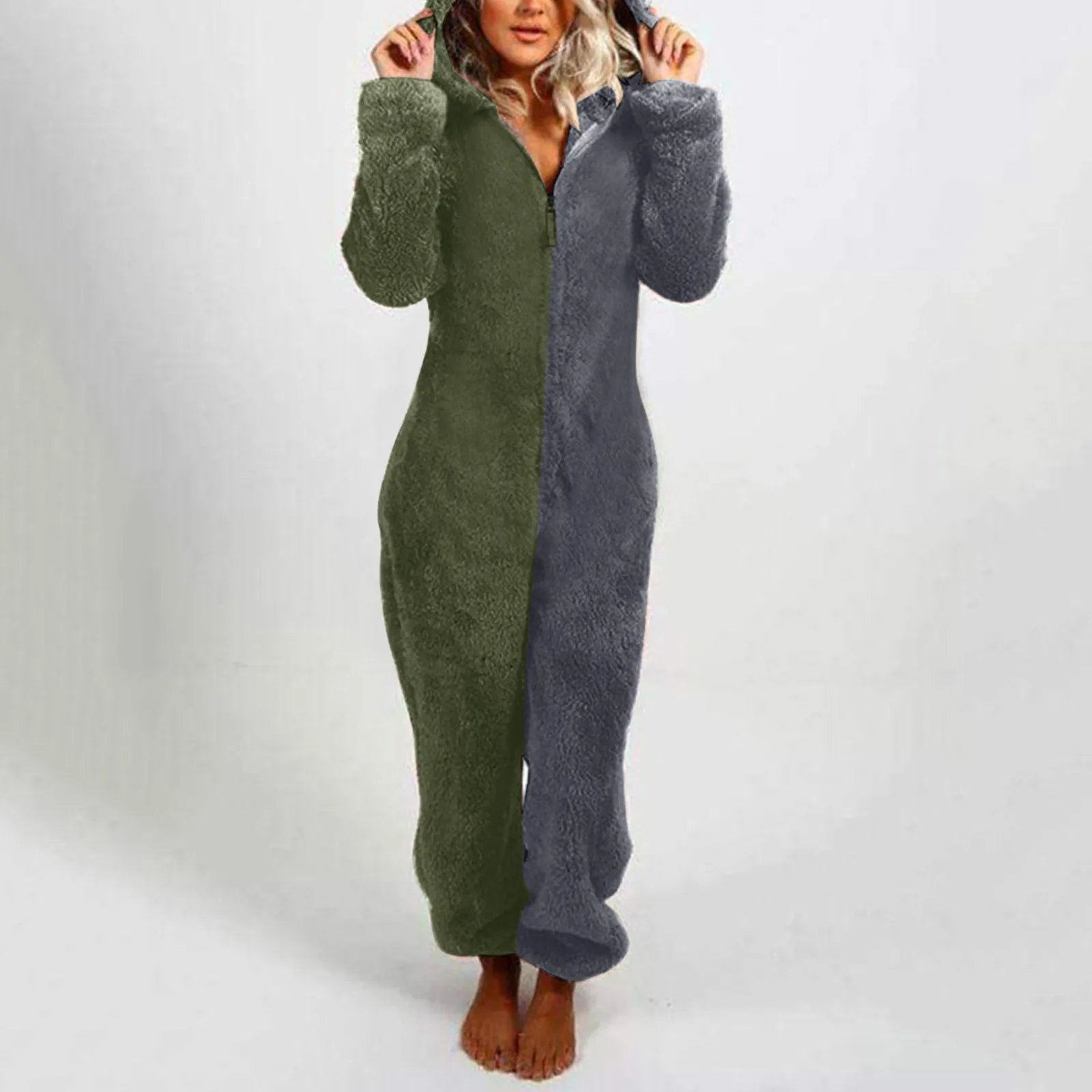 

2023 Winter Warm Jumpsuits Pajamas For Women Fashion Contrasting Colors Fluffy Fleece Sleepwear Long Sleeve Bear Hooded Pajama