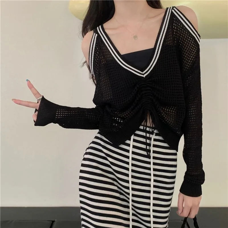 Women Sweater Off Shoulder Hollow Out Thin Pullover Korean Fashion Style Striped Drawsrting Sexvy Summer Tops