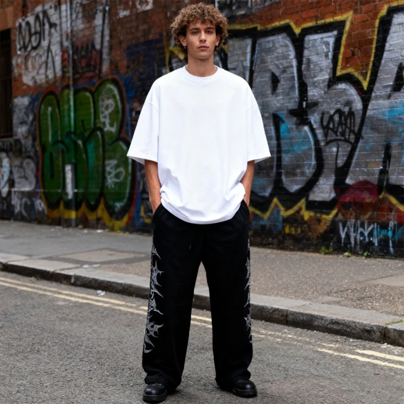 Nowe spodnie w stylu Y2K Gothic Eom na jesień/zimę, luźne, proste, z artystycznym wzorem, sportowe, outdoorowe, hip-hopowe, czarno-szare.