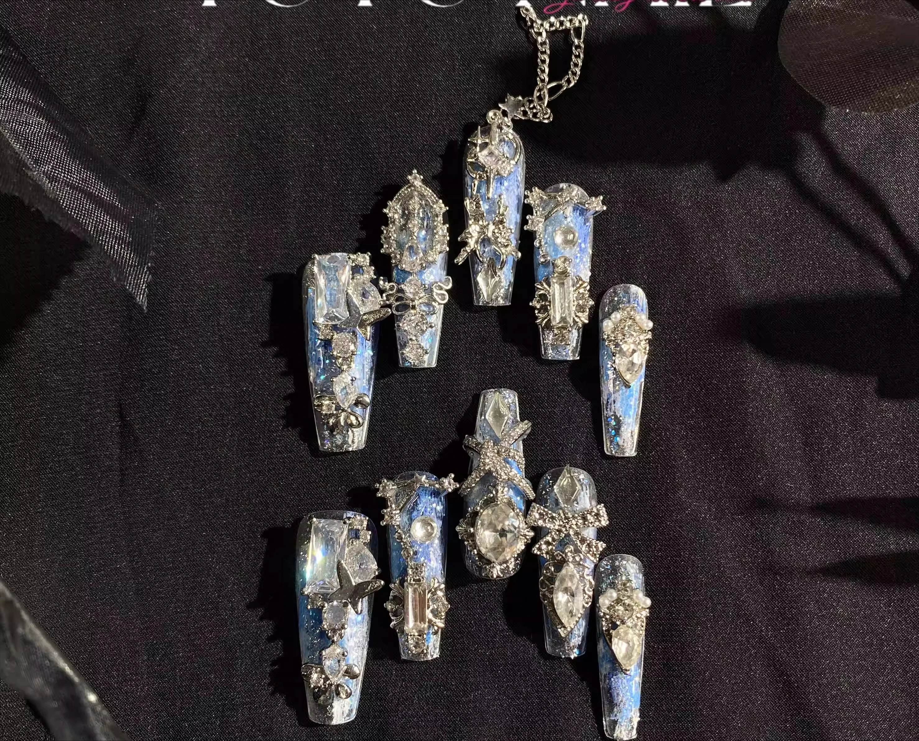 

Hand-worn Detachable Manicure Heavy Industry Super Long T-tip Blue Silver Chain Constellation Nail Piece Custom Products
