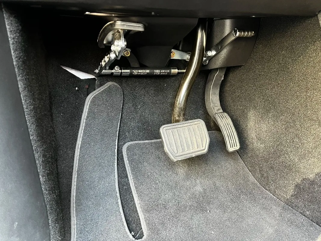 

Left Foot Gas Pedal Drive Assist For Handicap Disabled Injured Stroke Drivers