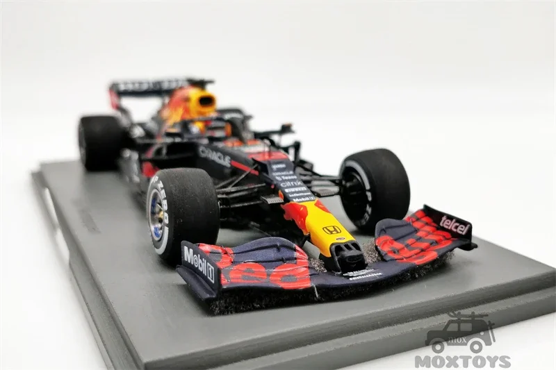 Spark 1:43 F1 2021 RB16B No.33 Winner Dutch MV33 Diecast Model Car