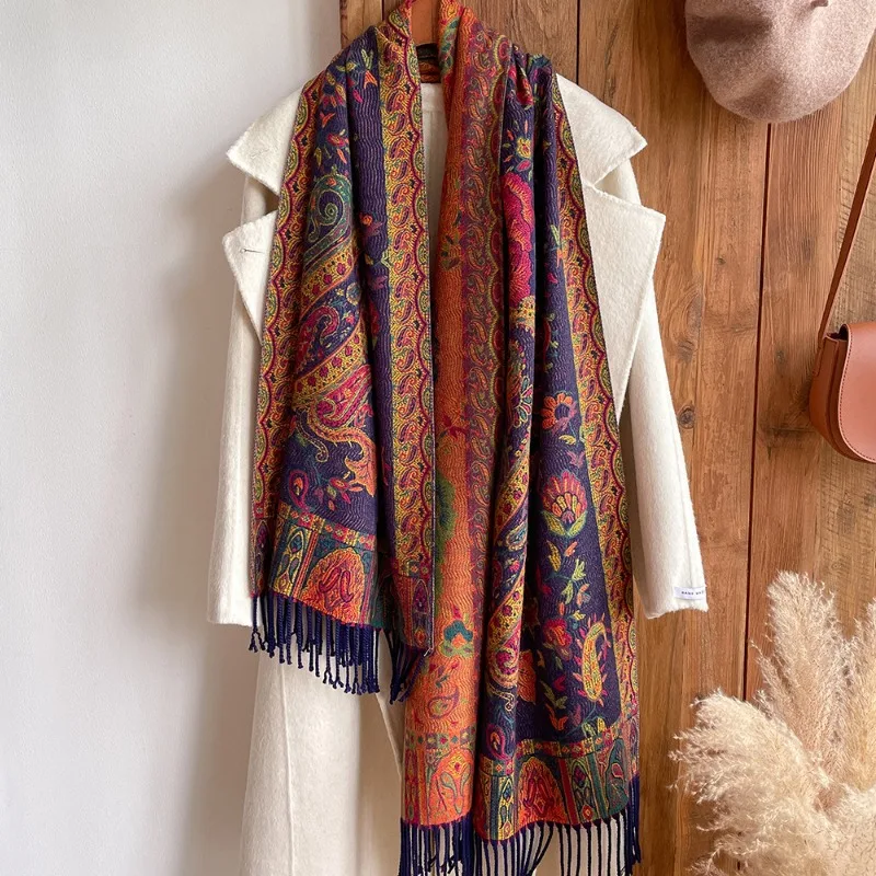 

Ethnic Jacquard Paisley Travel Scarf Women's Jacquard Fringe Scarf Thickened Extra Long Cape Shawl
