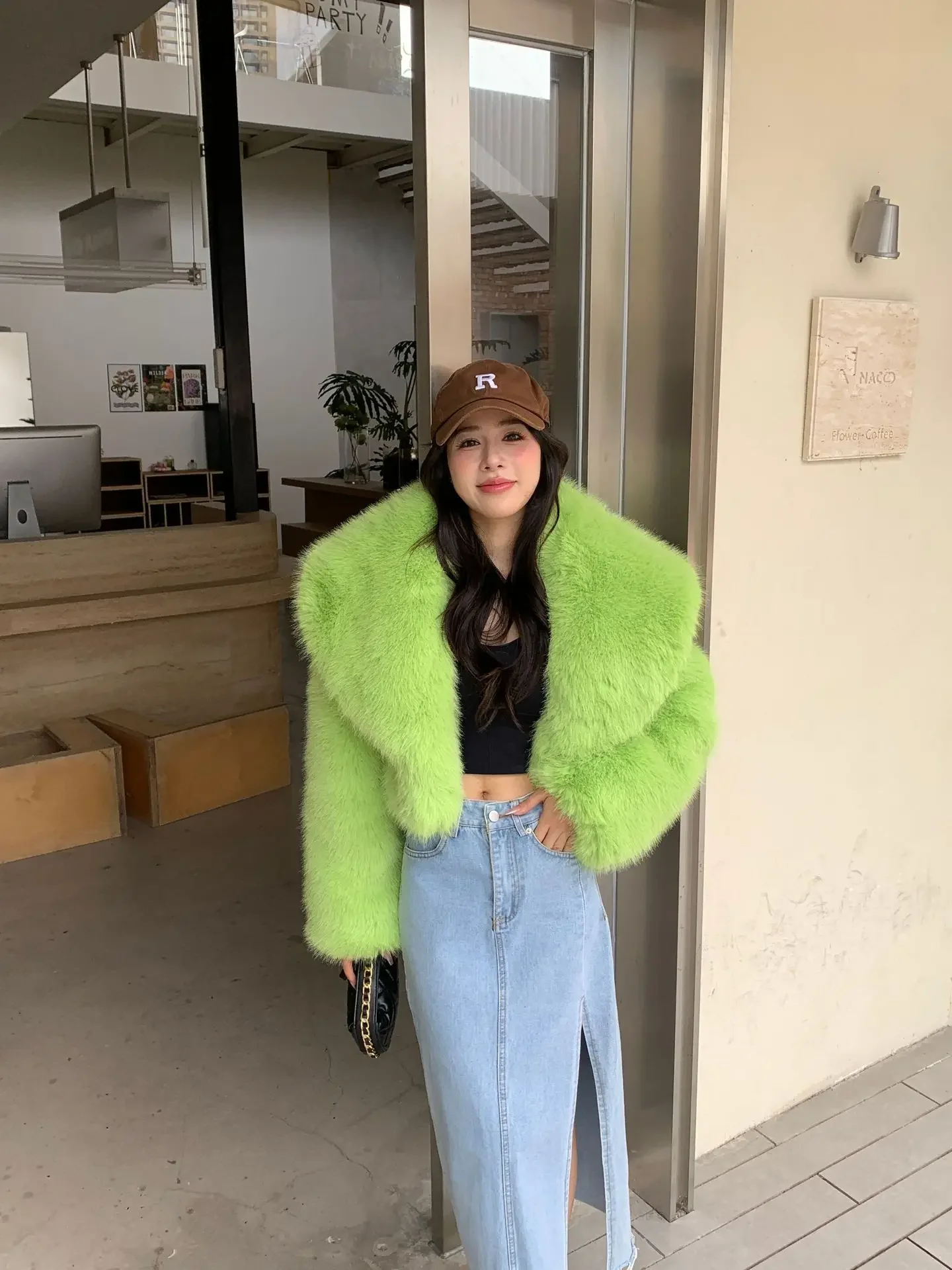 Fluorescent Green Environmentally Friendly Fox Fur Jacket Women Short Korean Fluffy Fur Warm Jacket for Women