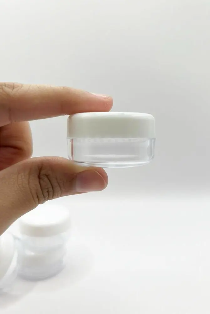 

100 шт. мини-патроны для путешествий, маленькая круглая ванна, контейнер для образцов, банка для хранения косметики, 20 мл, 15 г, 10 г, 3 г, 5 г