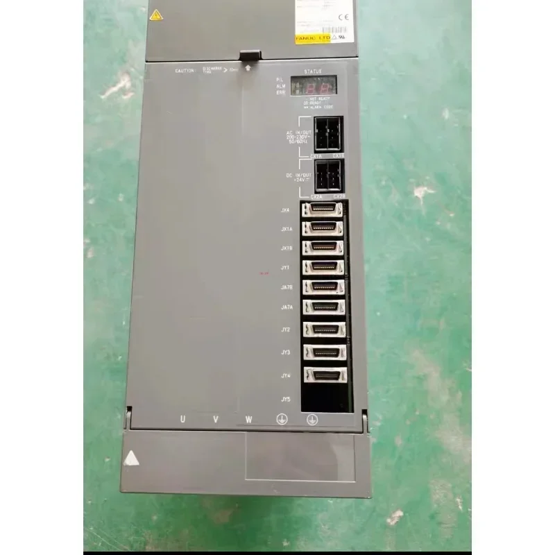 A06B-6102-H215#520 second-hand tested ok  Servo Drive in good Condition