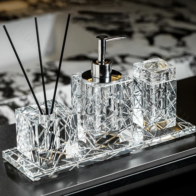 High End Crystal Glass Bathroom Accessories Set Cutting Texture Soap Dispenser Cotton Swab Jars Decorative Tray Bathroom Decor