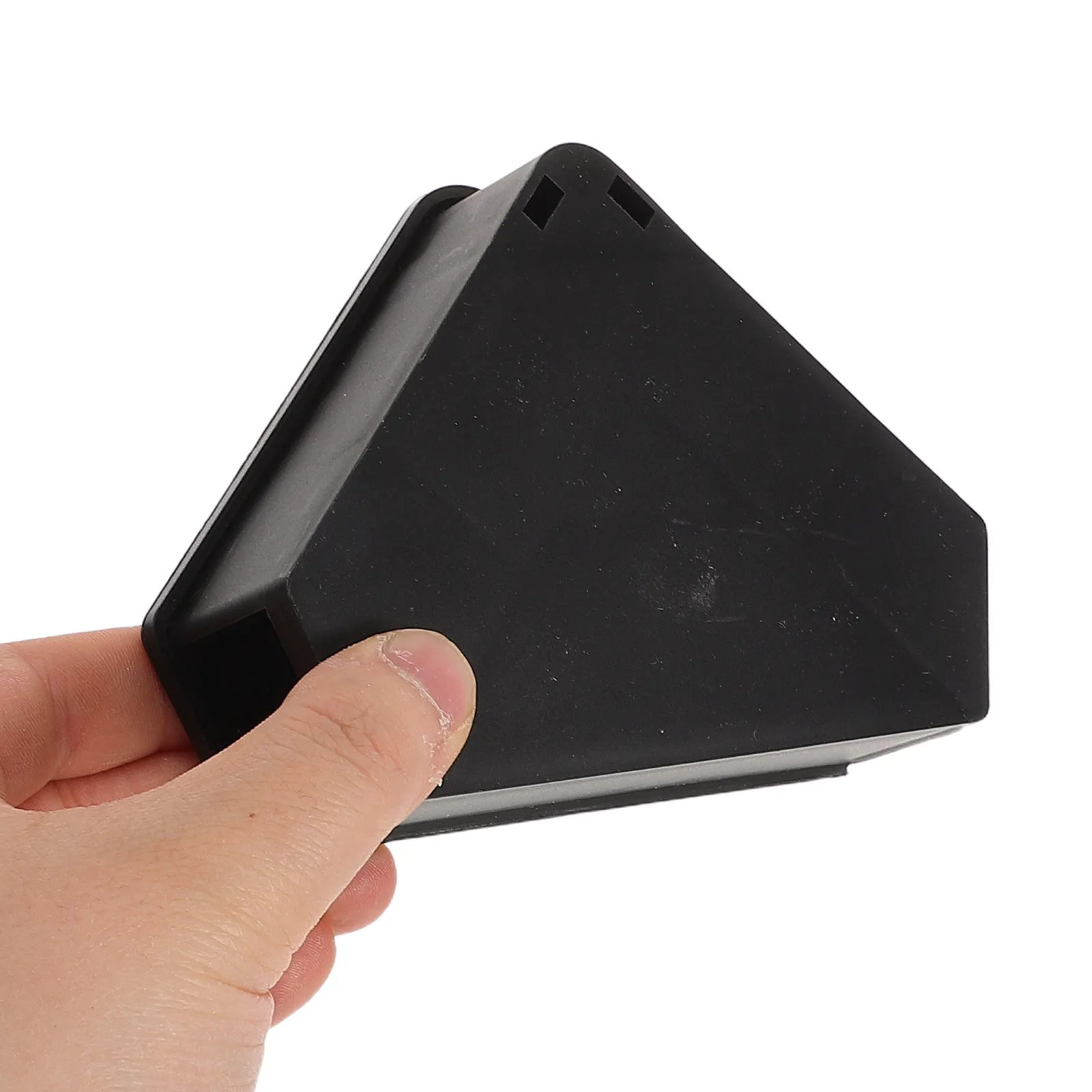 

6Pcs Triangle Rat Station Reusable Plastic Mice Box with Metal Key Lock Optimized Structure for Kitchens Warehouses Outdoor